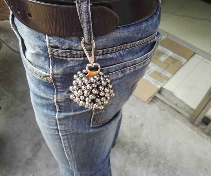 Magnetischer Schlüsselanhänger mit Saugnapf aus Stahlkugel für Steinschleuder