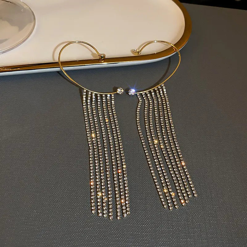 2023 Fashion Sparkling - Zirkonia-Stein-Design Funkelnde Quastenohrringe ohne Piercing für Frauen