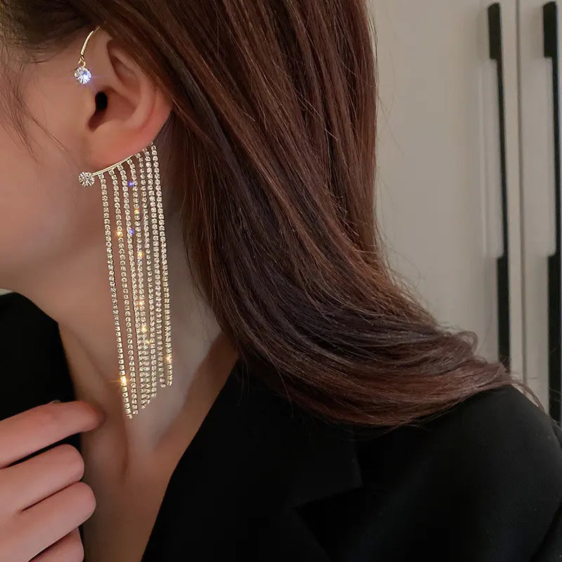 2023 Fashion Sparkling - Zirkonia-Stein-Design Funkelnde Quastenohrringe ohne Piercing für Frauen 